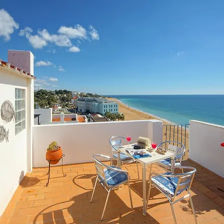 Daire The By Seareen Albufeira